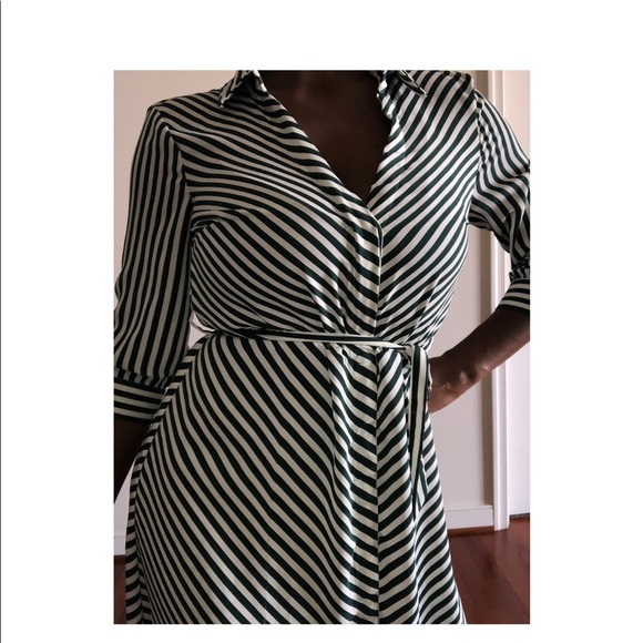 H&M | Size 6 | Dress with Belt - Picture 3 of 3